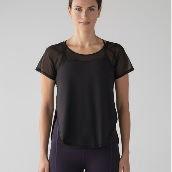 Looking for Lululemon Anew Short Sleeve Tee Size 6 Any color - Picture 3 of 5